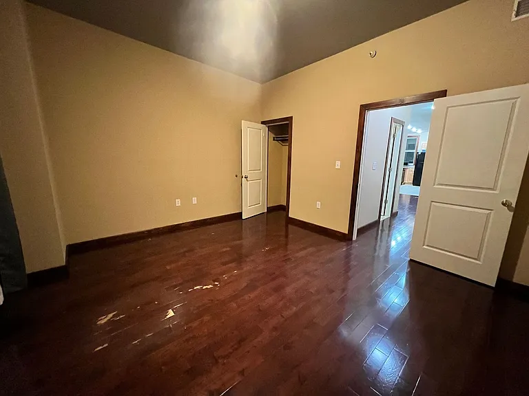3223 Wallace St — Photo 18
