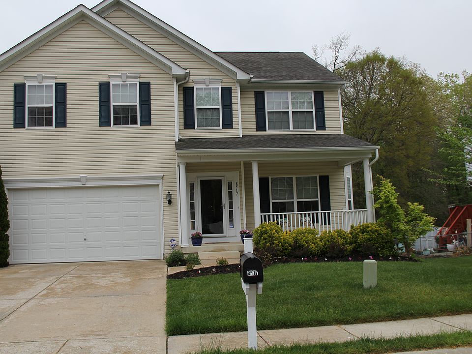 1st image of 8517 Lexington Dr