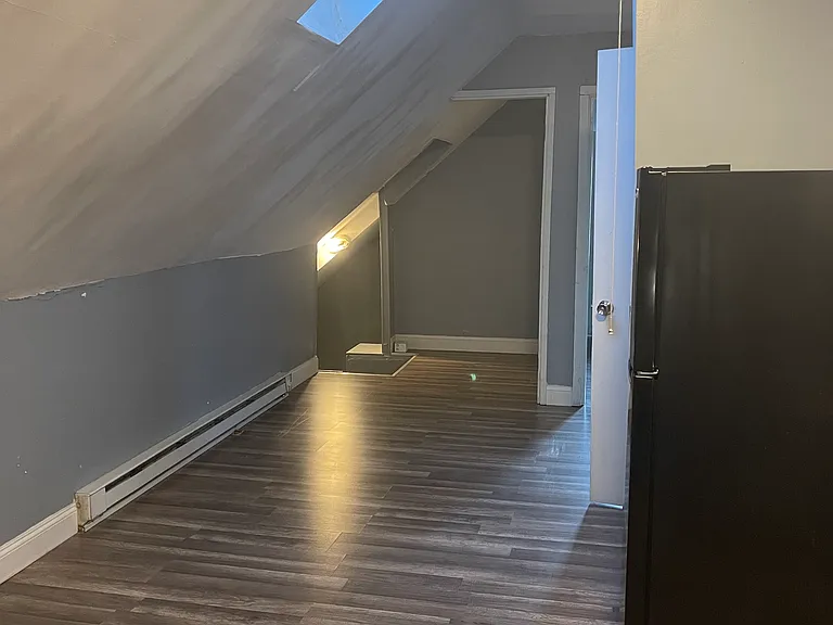 10 Huron St #3 — Photo 3