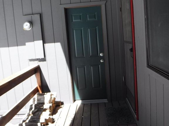 5th image of 252 Pino Grande Ave