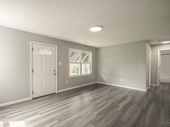 3rd image of 158 Willard Ave