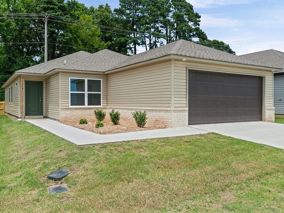 1st image of 1016 Raven Walk Dr