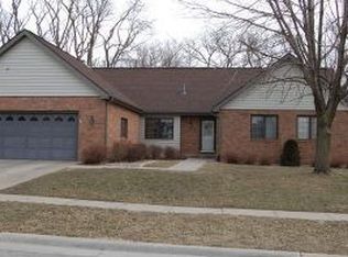 920 Idaho Ave, Ames, IA 50014
