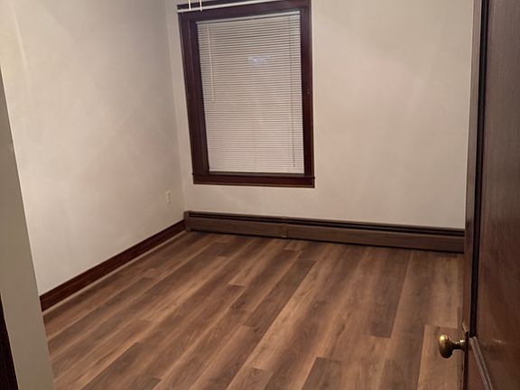 2nd image of 510 Main St #4D