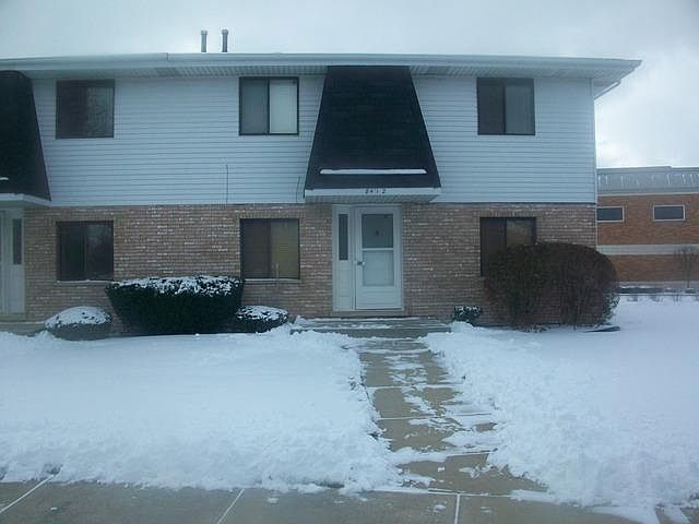 1st image of 8411 W 162nd Pl #2