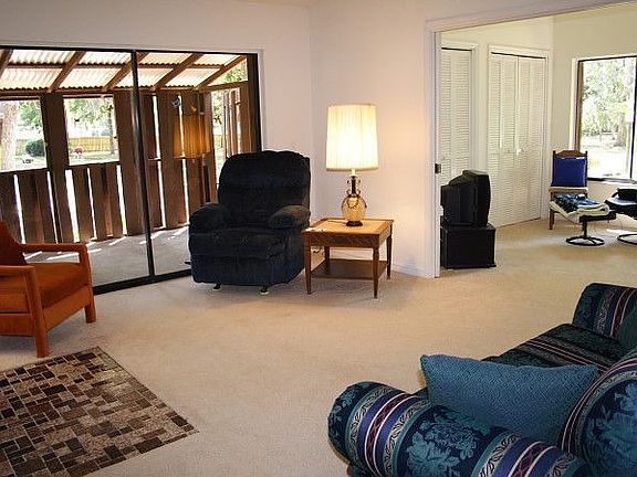 Living Area and Den/Extra Bedroom w/ Pocket Doors