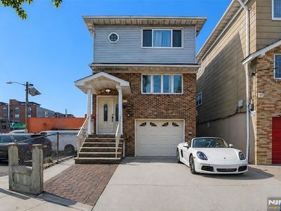 331 Essex St, Harrison, NJ, 07029