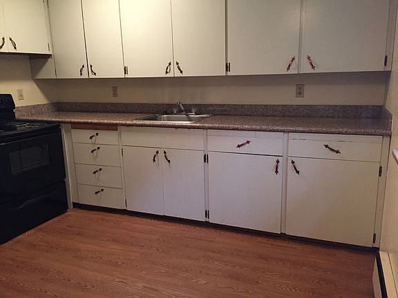 2nd image of 4712 180th St SW