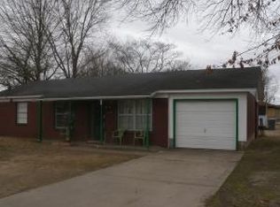 509 Green St, Dardanelle, AR 72834