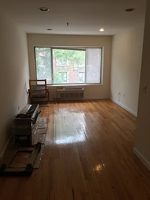 Rented by 18 REALTY | media 20