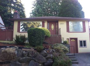 10207 15th Ave NE, Seattle, WA 98125