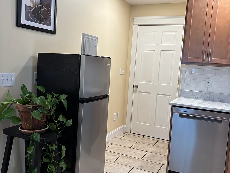 11 Sofia Rd #1 — Photo 7