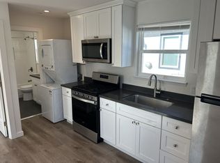 19 7th St #8, Petaluma, CA 94952