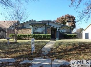 3125 Mayfair Dr, Carrollton, TX 75007