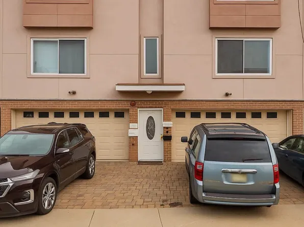 2207 Grand Ave #3, North Bergen, NJ 07047