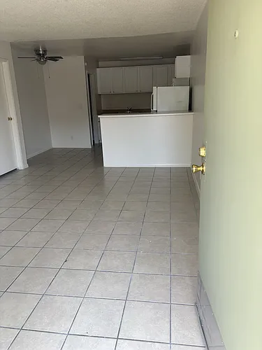 Floor plan Pinar del Rio Apartments - 2850-...