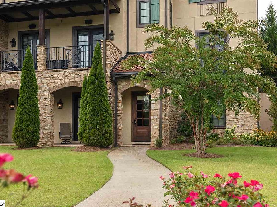 1st image of 600 Village Square Dr