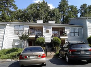 777 Windchase Ln, Stone Mountain, GA 30083