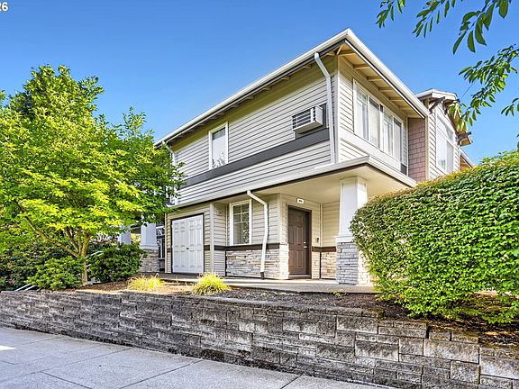 2nd image of 15050 SW Mallard Dr Unit 201