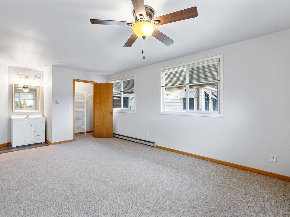 Bluestone Commons N88W16577 Main St Menomonee Falls, WI Zillow Apartments for Rent in
