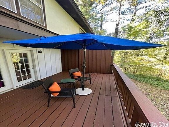 3rd image of 148 La Vista Ln