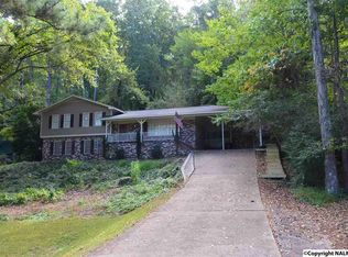 432 Redbud Dr, Gadsden, AL 35901
