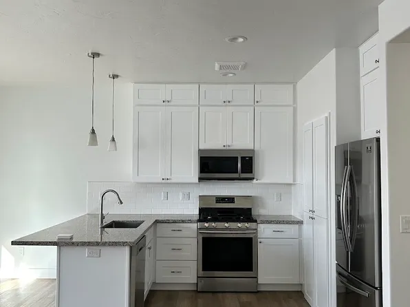 458 S 3 W, Sugar City, ID 83448