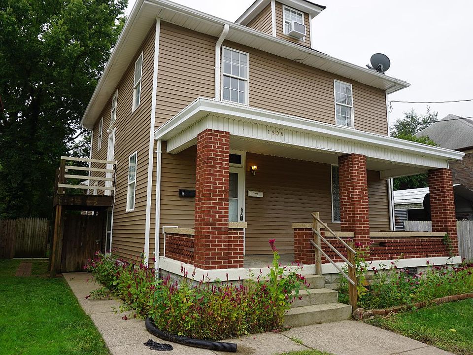 1st image of 1604 Woodlawn Ave #A