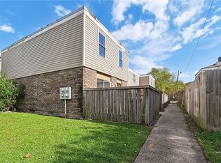 6859 Mayo Blvd #D, New Orleans, LA 70126