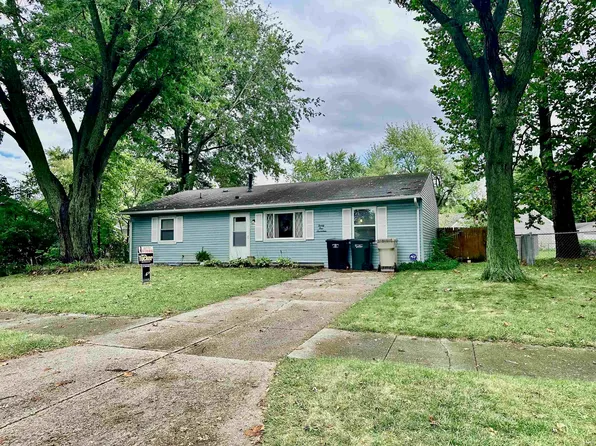 2117 Thornhill Dr, South Bend, IN 46614