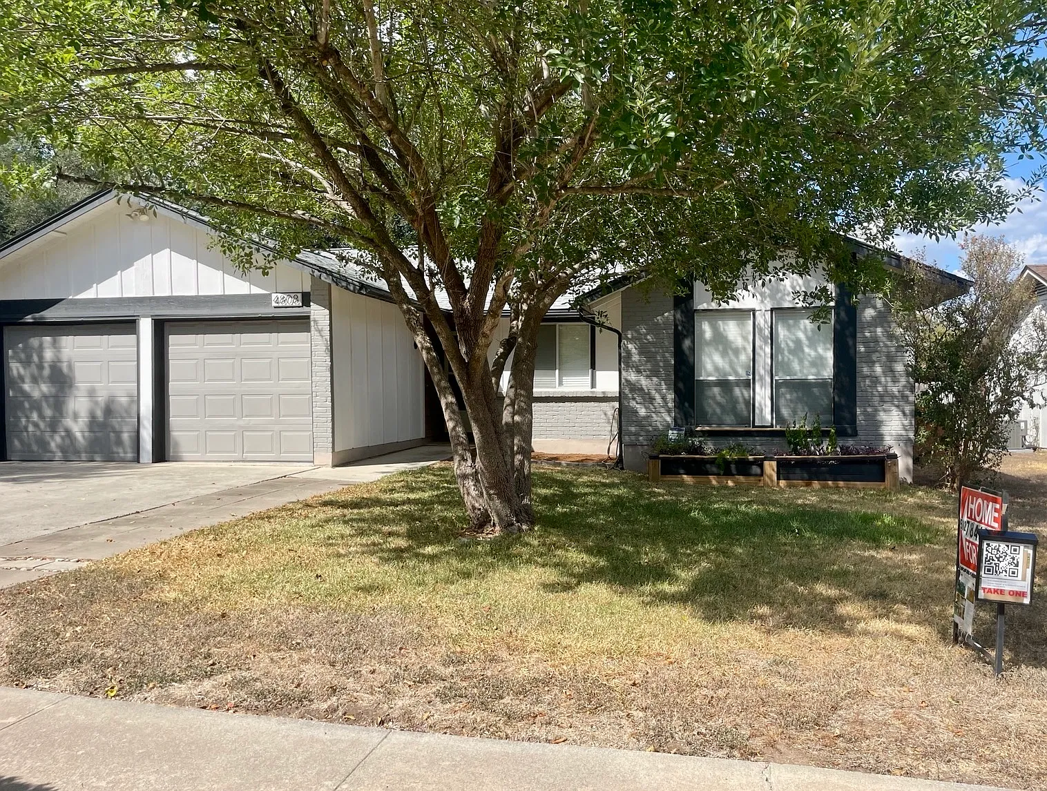 4808 Gray Fox Drive — Photo 2