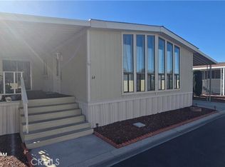 307 S Smith Ave, Corona, CA 92882