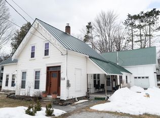 88 School St, Northfield, VT 05663