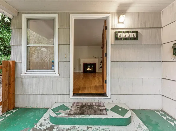 3526 SW Nevada Ct, Portland, OR 97219