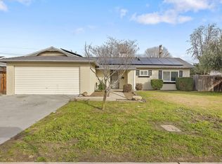 422 W Spring Ln, Lemoore, CA 93245