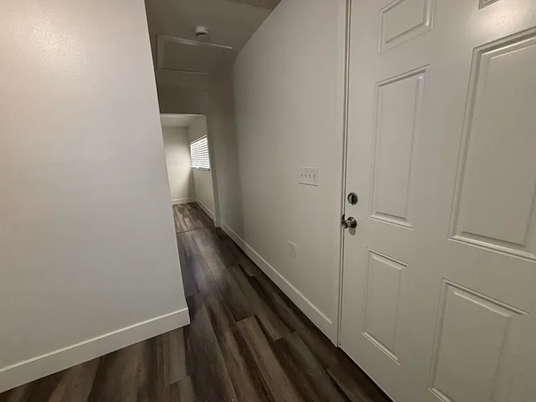 5744 Mountain View — Photo 8