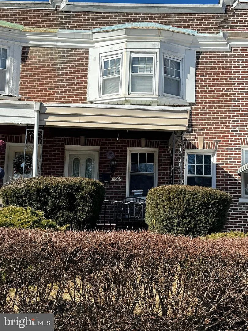 1505 Astor St photo 1