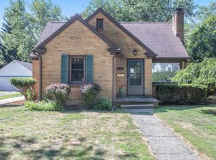 1704 Royce Ave, Kalamazoo, MI 49001