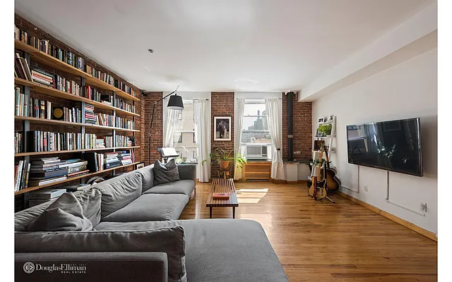 Sold by Douglas Elliman | media 27