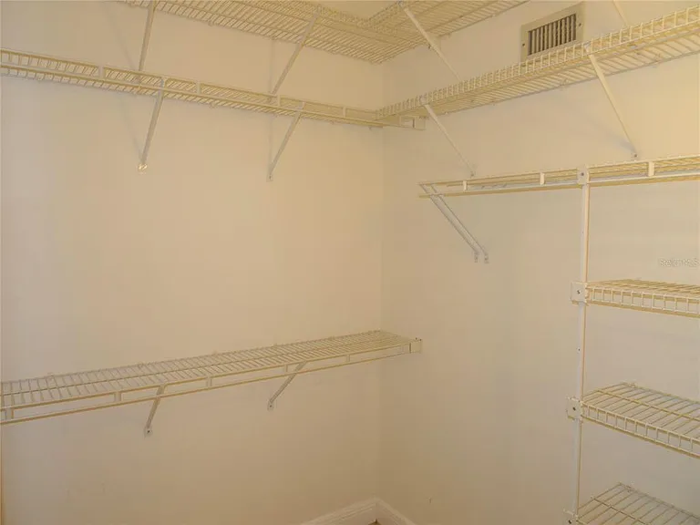 2775 Kipps Colony Dr S #304 — Photo 16