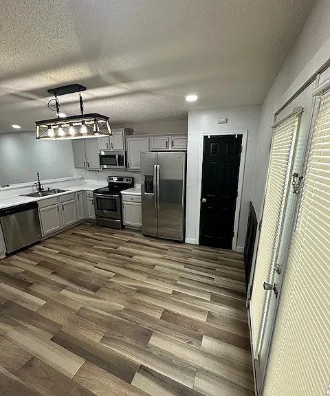 4660 Dove Way — Photo 7