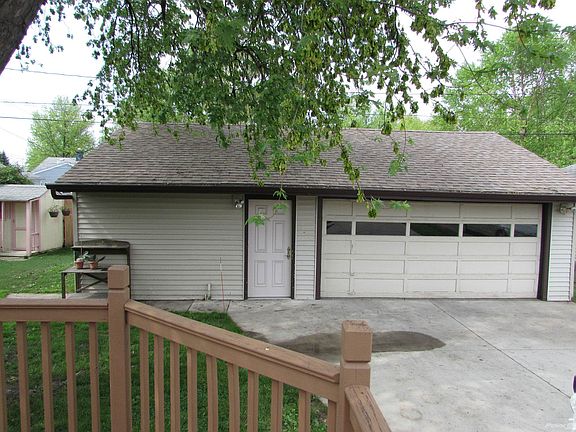 Detached Garage roof and siding done 2006