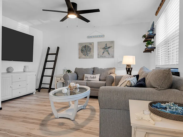 1264 Maplewood Rd #A — Photo 35