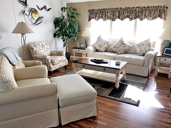 3rd image of 11302 S Carolina Dr #61