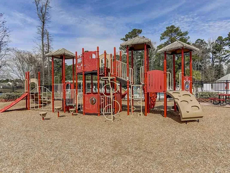 689 Carolina Farms Blvd — Photo 32