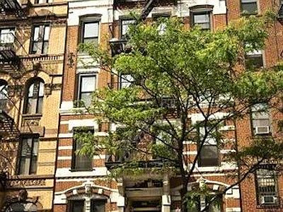 1st image of 231 E 10th St APT 10