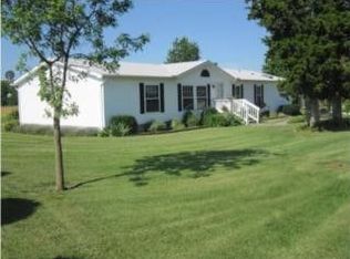 29800 E 1300th Rd, Garnett, KS 66032