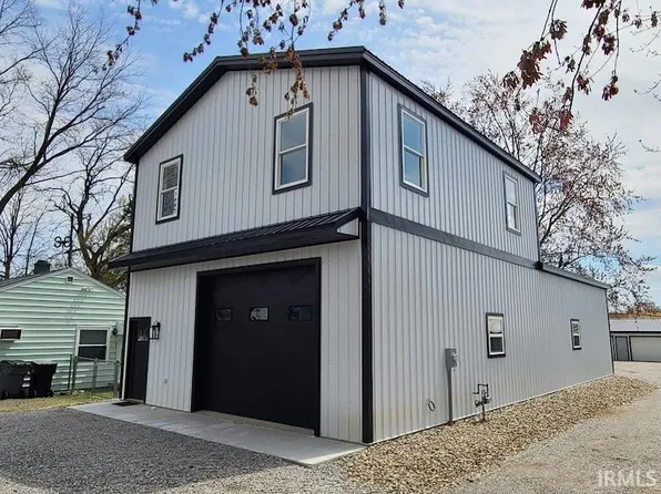 511 W Boston St, Syracuse, IN 46567