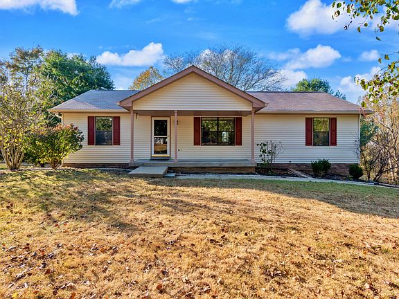 2nd image of 102 Dogwood Hills Ct