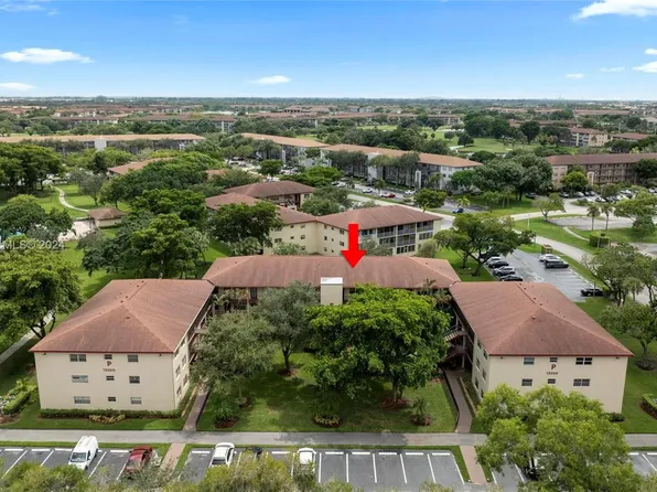 13350 SW 1st St APT 208P, Hollywood, FL 33027